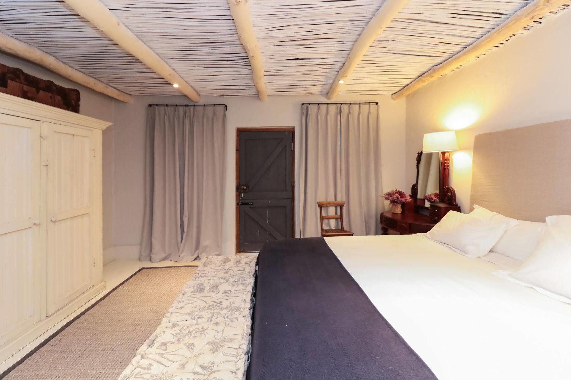 Bed & Breakfast The Whyte House Graaff-Reinet